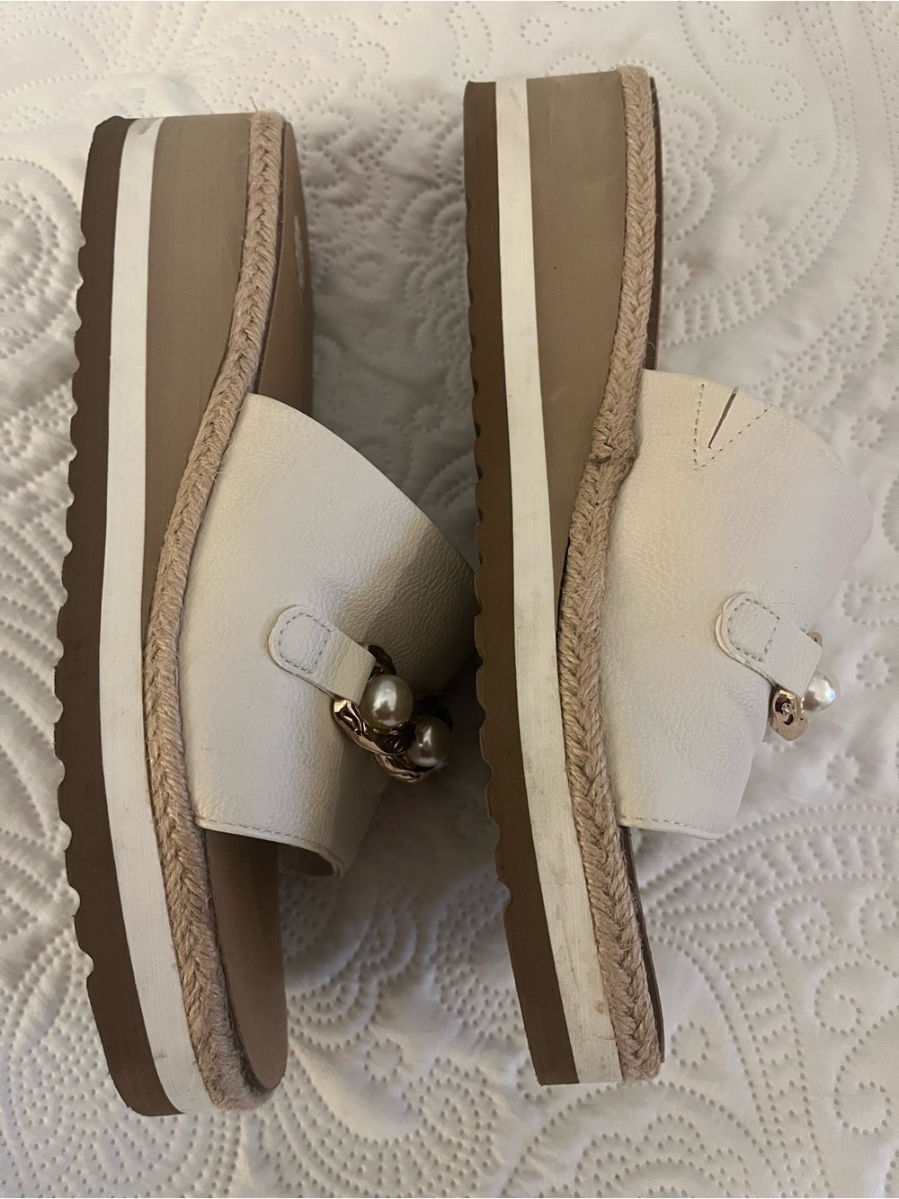 Yellow Box Cream Pearl-Accent Slide Mules 11 - Picture 3 of 5